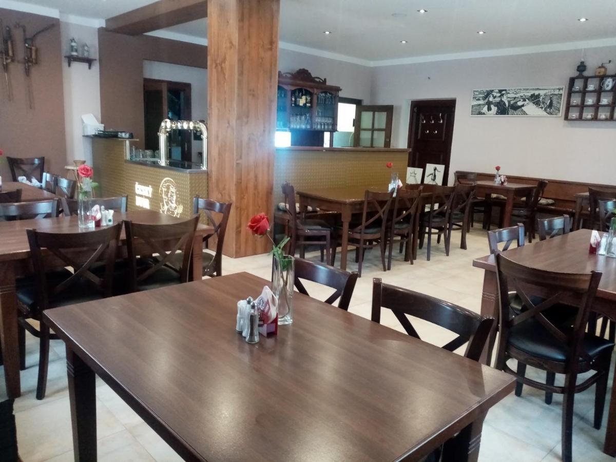 Penzion Cesky Dvur Stary Plzenec ภายนอก รูปภาพ